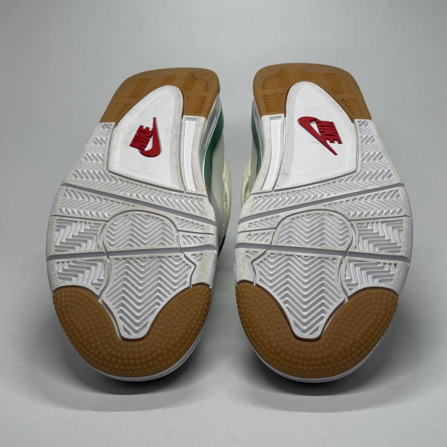 Jordan 4 SB Pine Green Used