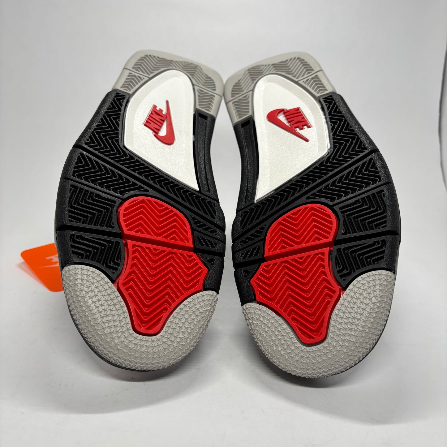 Jordan 4 White Cement DS No Box