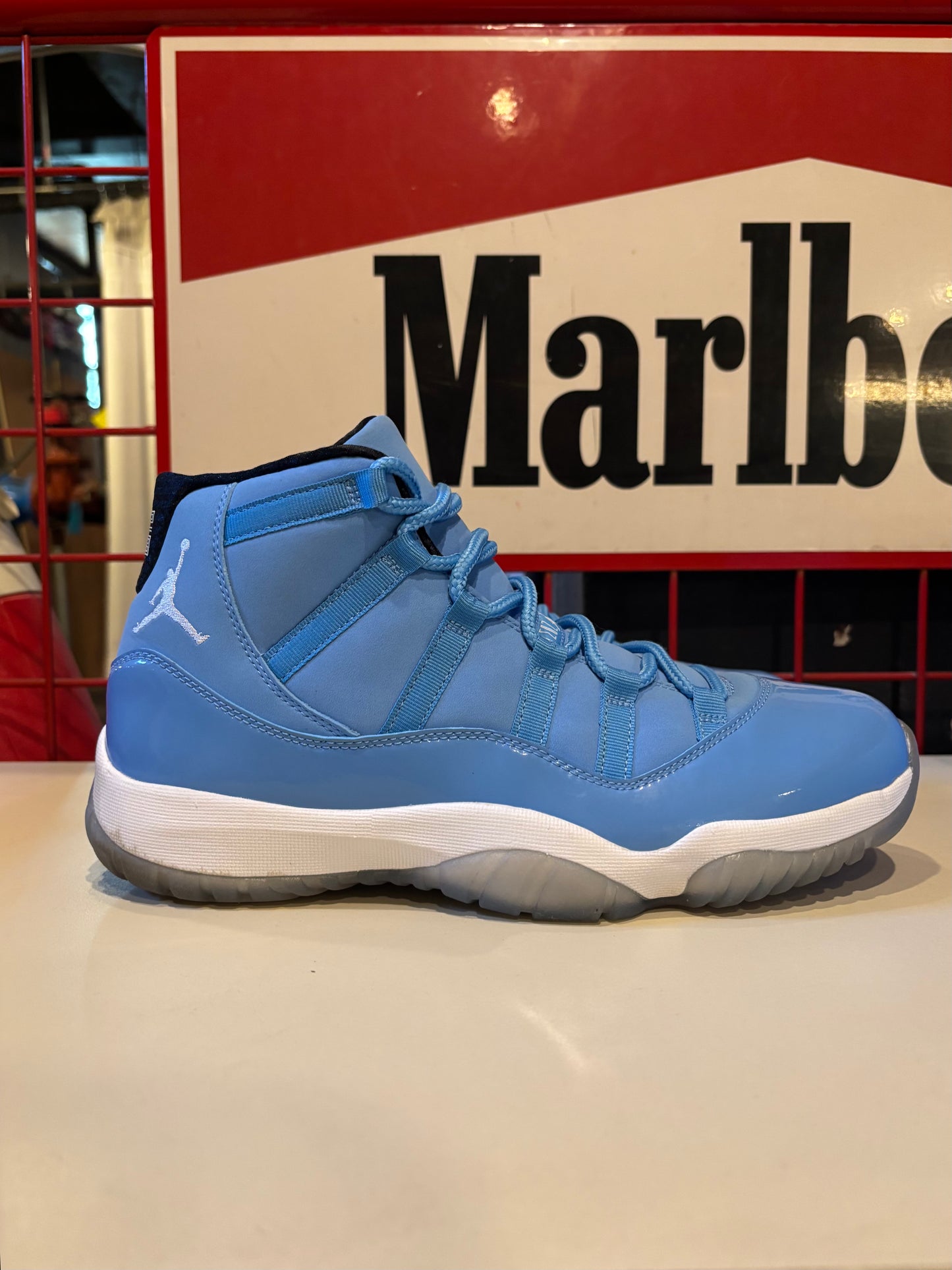 Jordan 11 Gift of Flight Used Dam Box