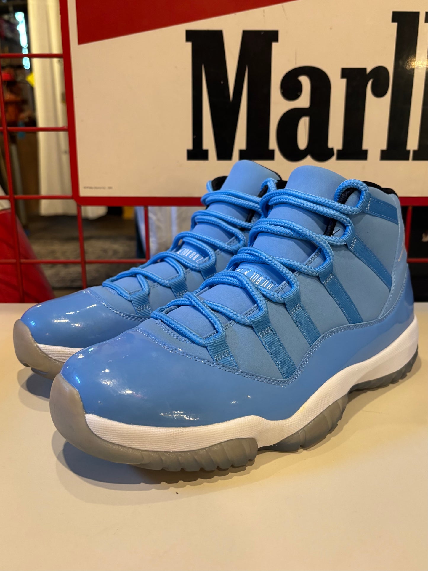 Jordan 11 Gift of Flight Used Dam Box