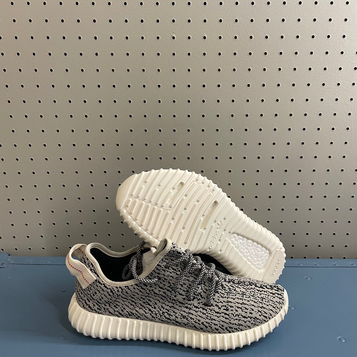 YZY 350 Turtle Dove Sz 11.5