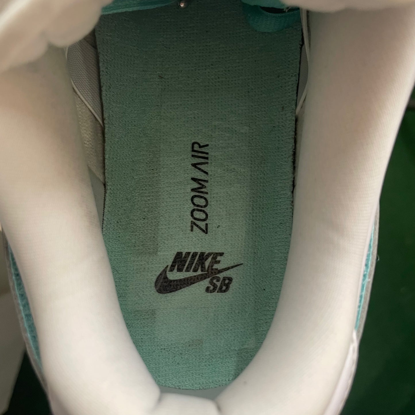 Nike SB Dunk Diamond White Sz 12