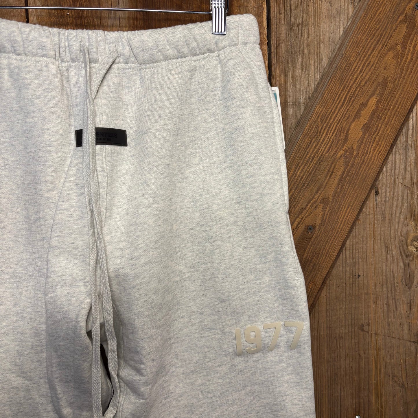 Essentials 1977 Light Oatmeal