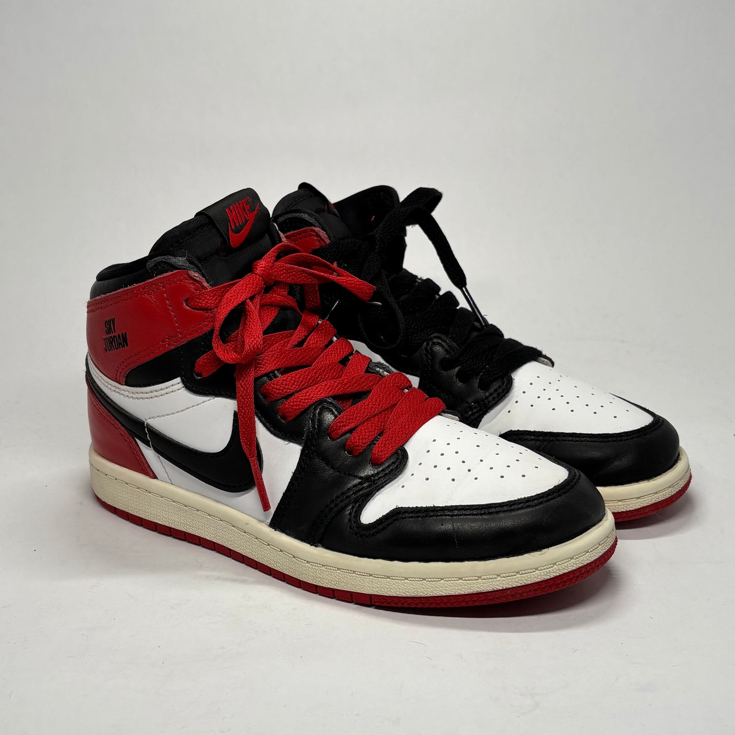 Jordan 1 Black Toe Reimagined BF? Used No Box