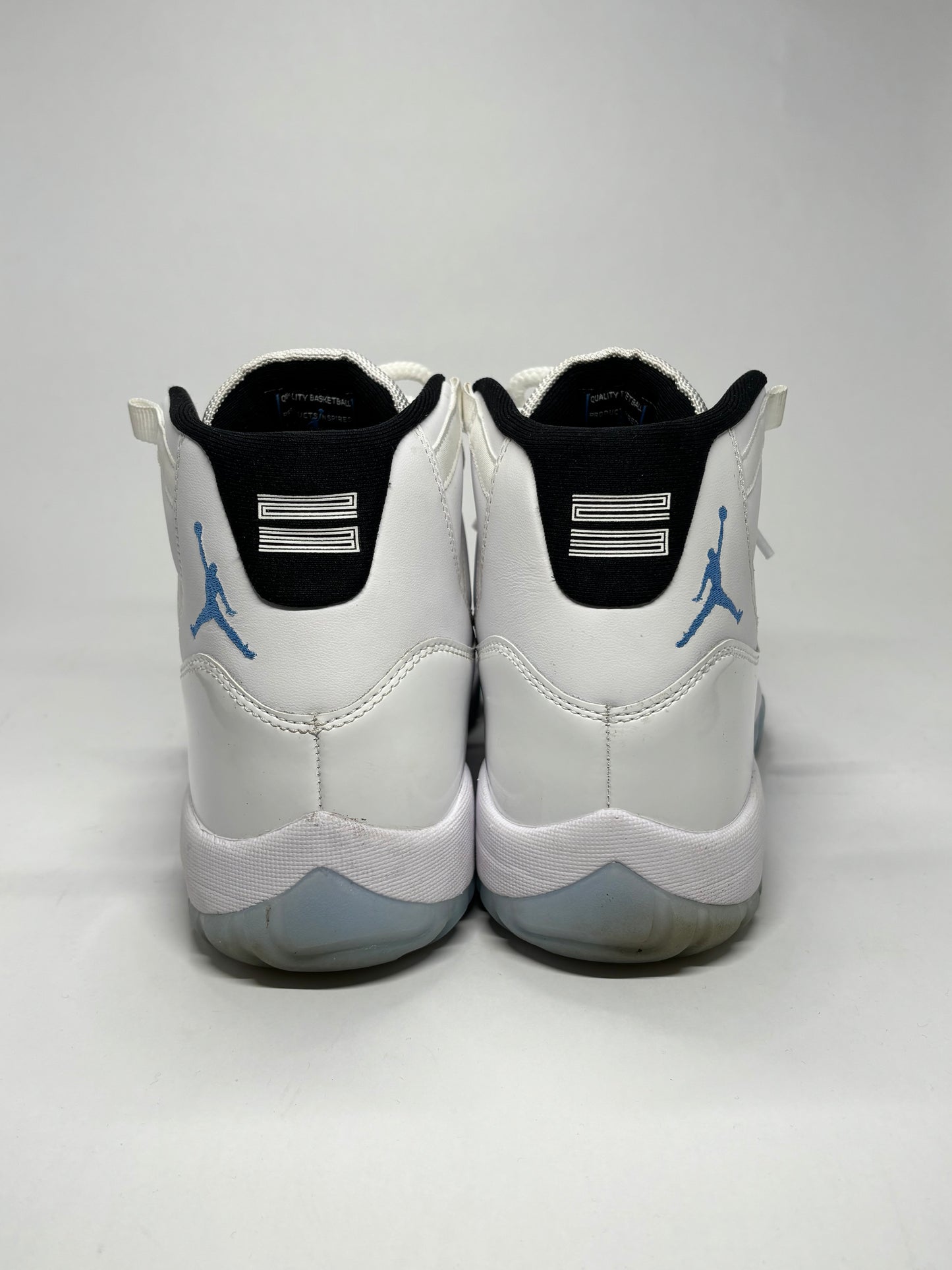 Jordan 11 Legend Blue Used No Box