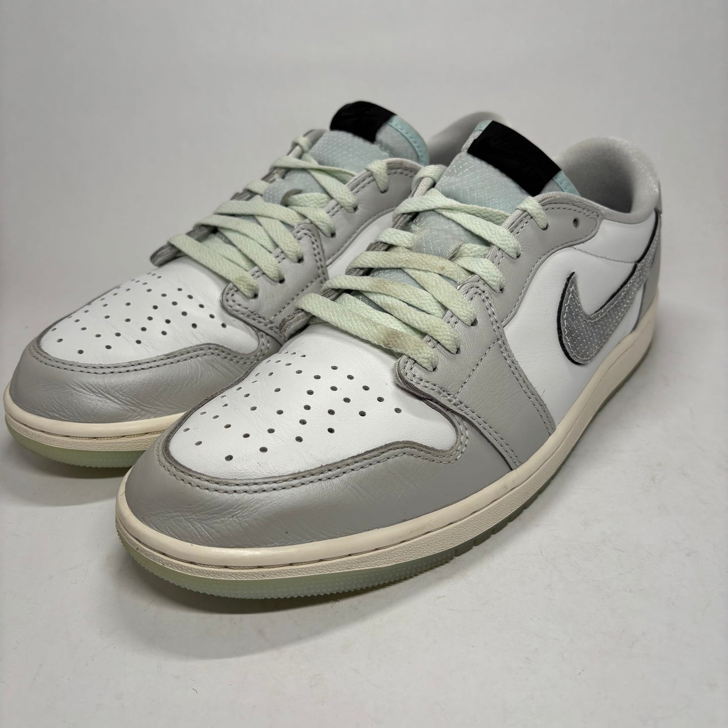 Jordan 1 year of the Snake Used