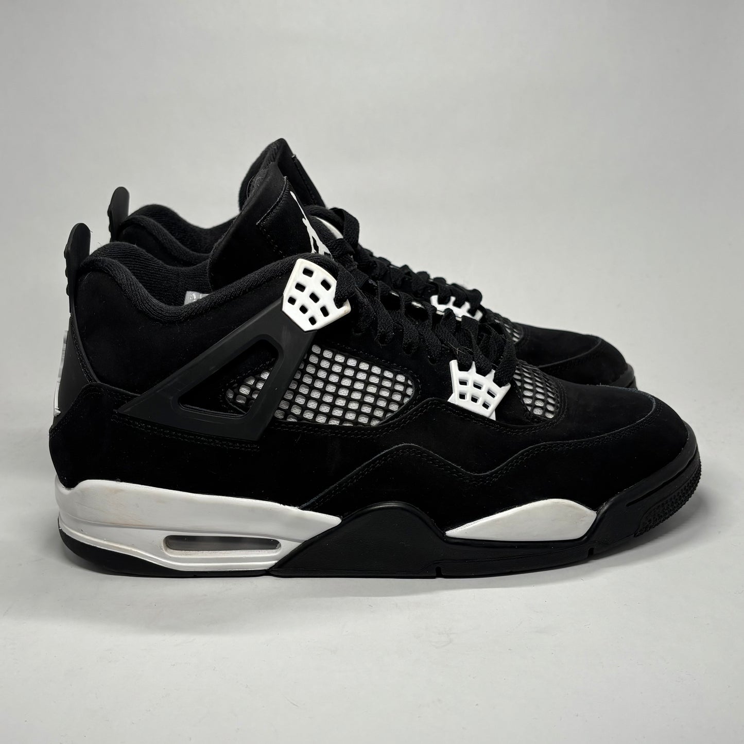 Jordan 4 White Thunder Used