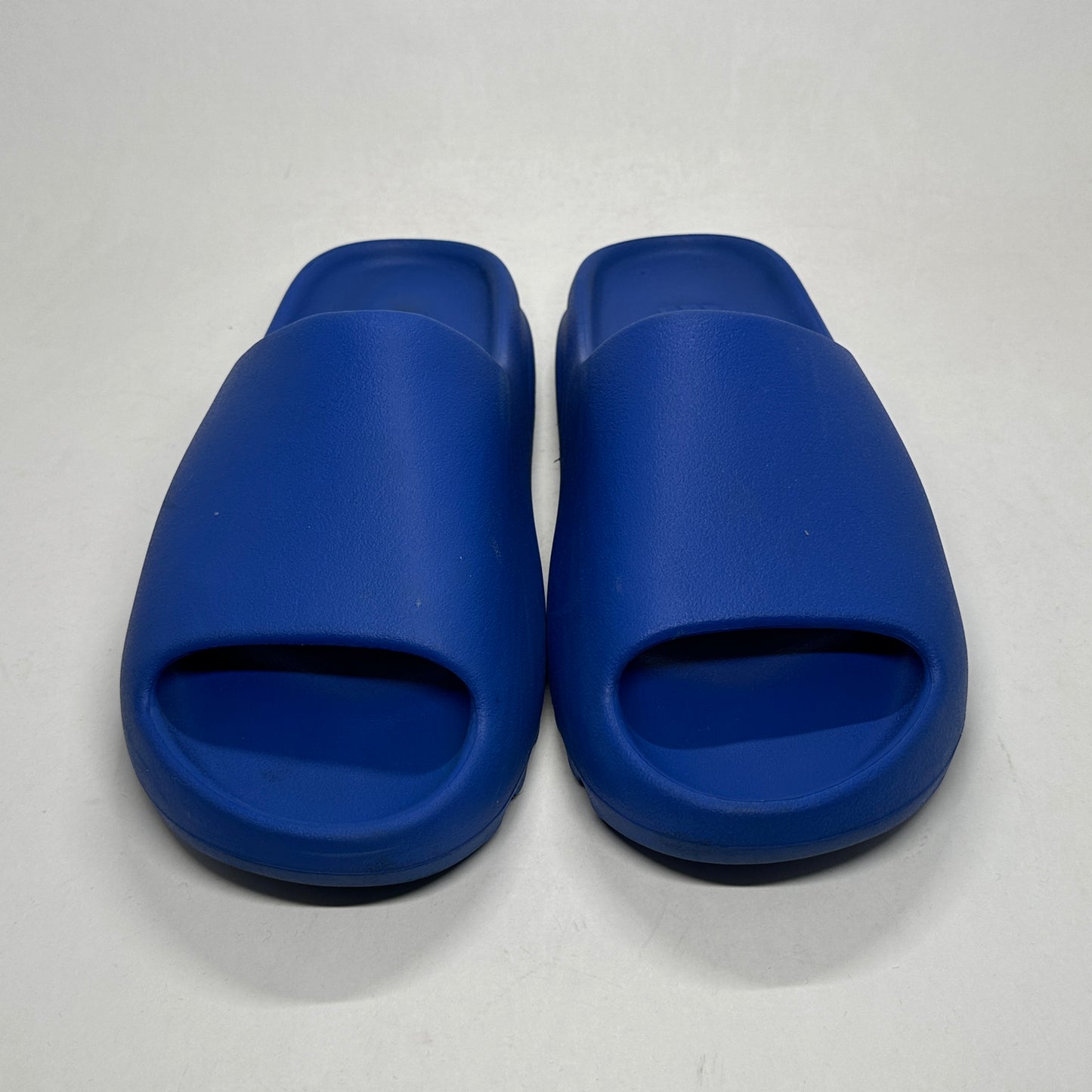 Yeezy  Slides Azure Used