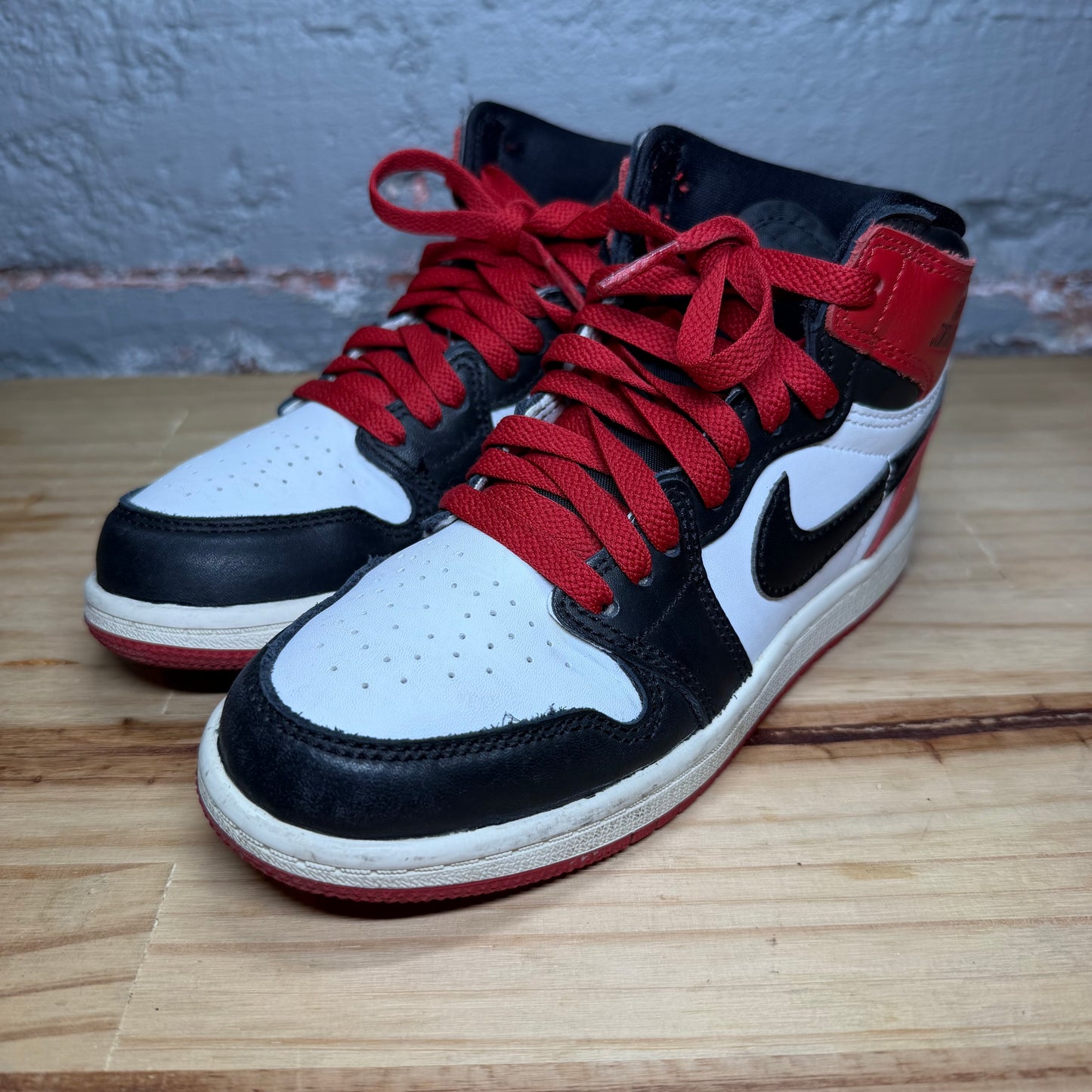 Jordan 1 Bred Toe 1Y