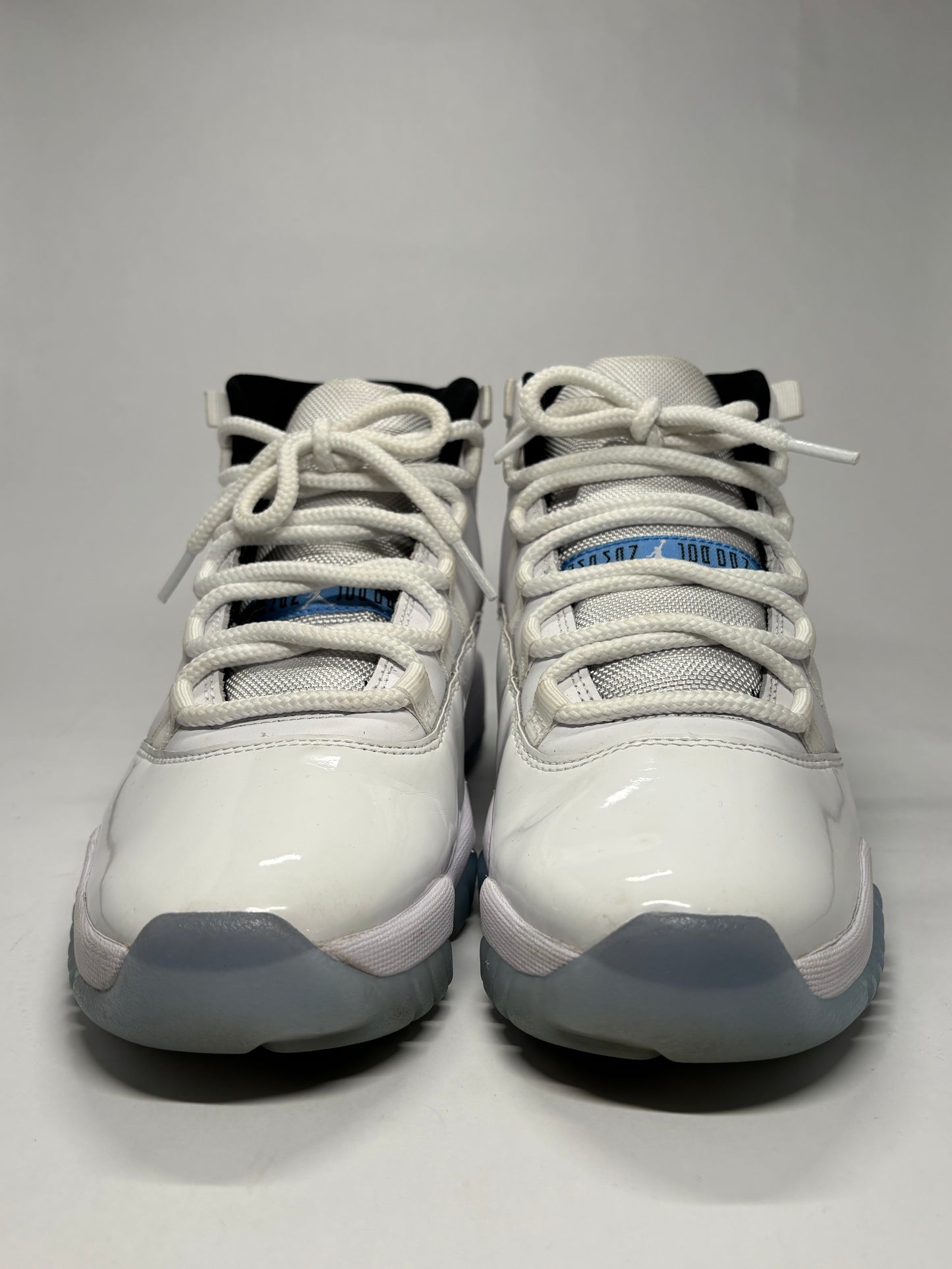 Jordan 11 Legend Blue Used No Box