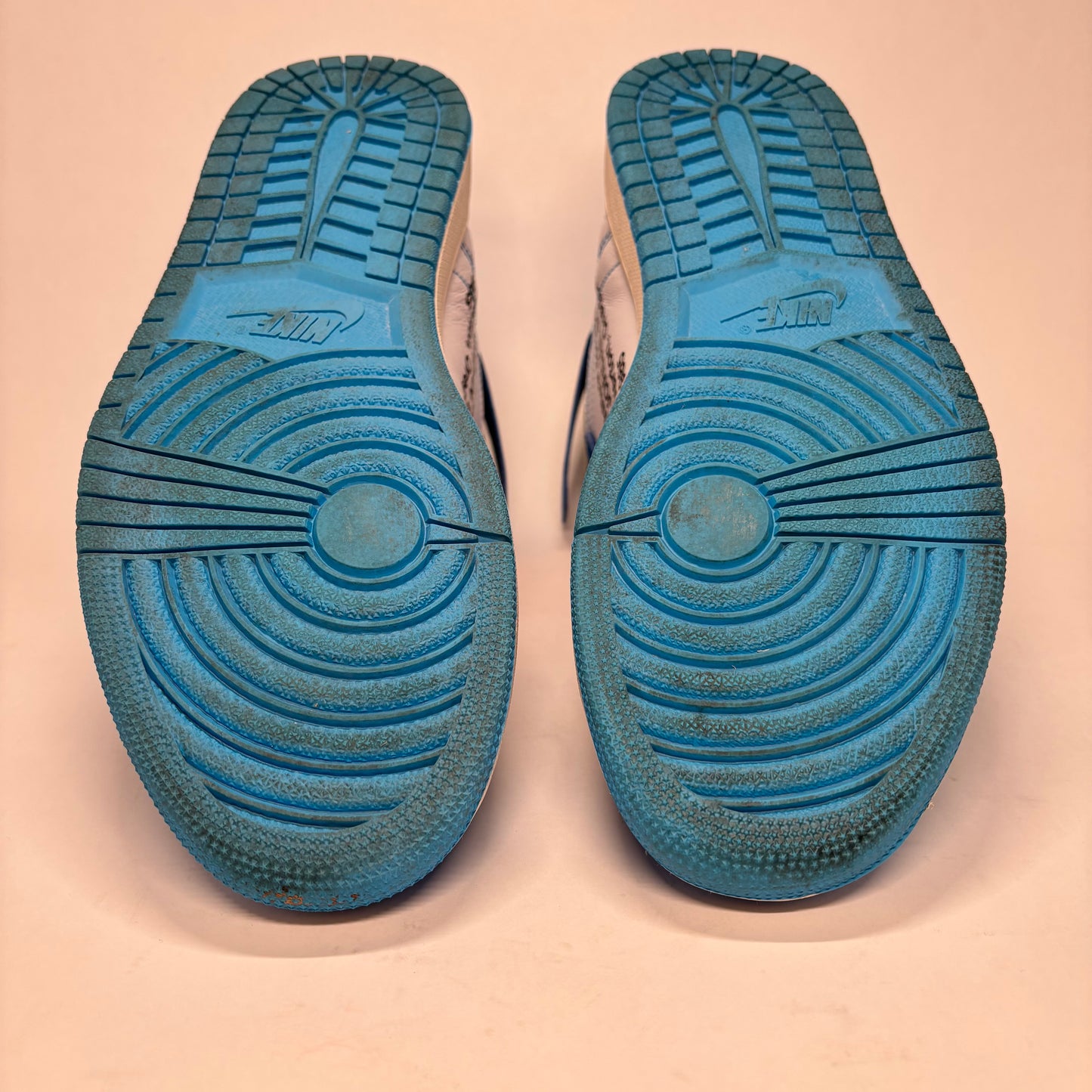 Jordan 1 Off White UNC Used