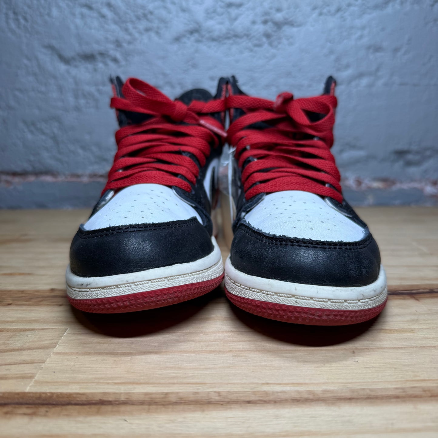 Jordan 1 Bred Toe 1Y