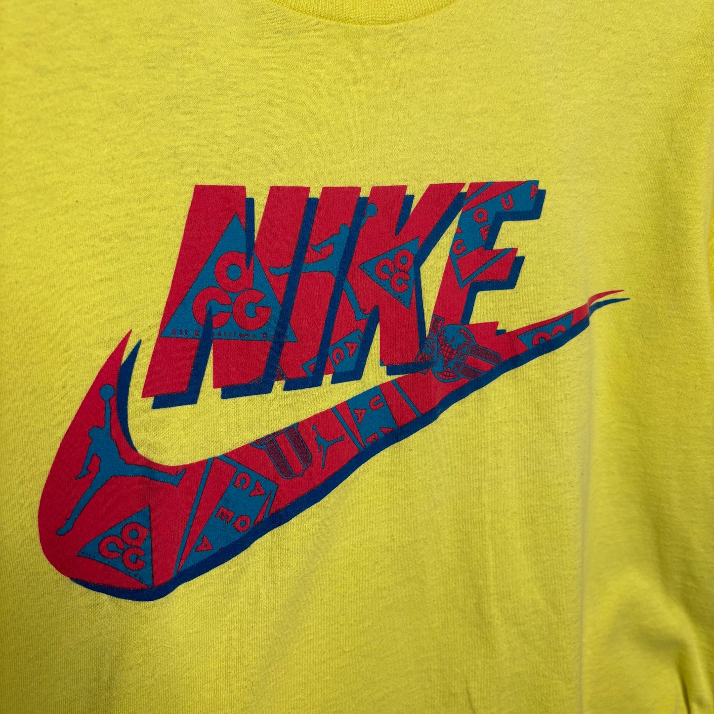 90's Nike ACG logo Ylw M