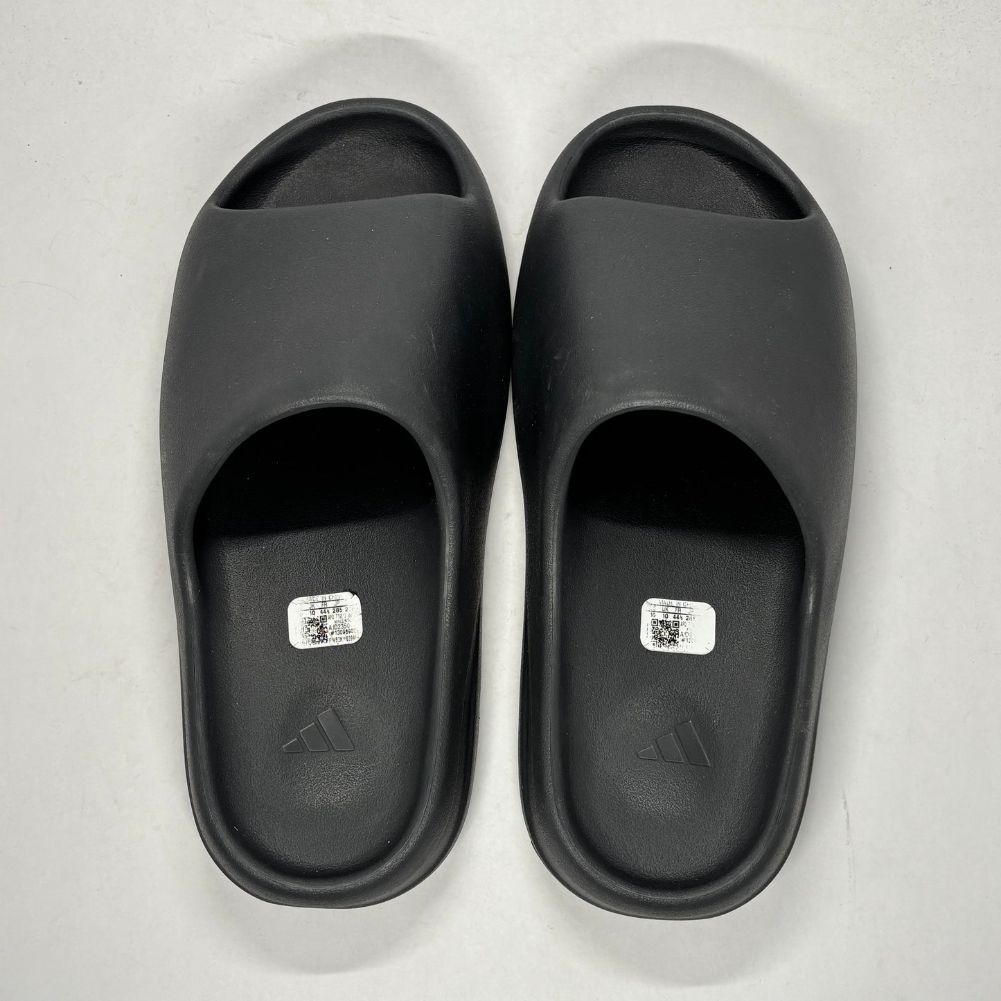 Yeezy Slate Grey Used
