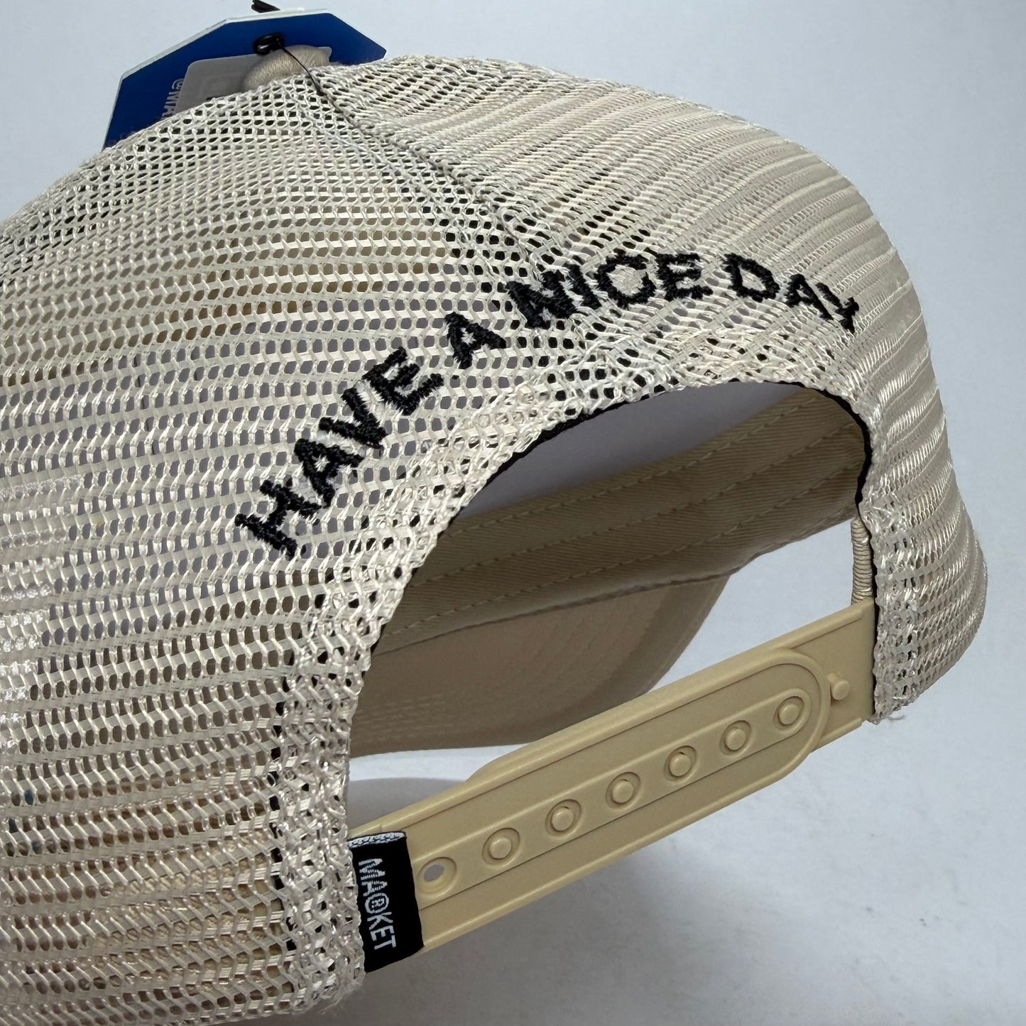 Market SMILEY STUDIOS TRUCKER HAT