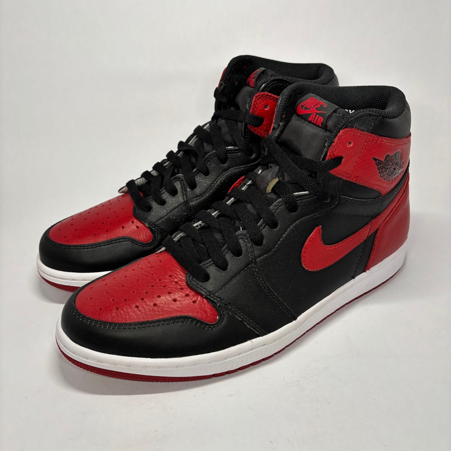 AJ1 Bred Banned Sz 11
