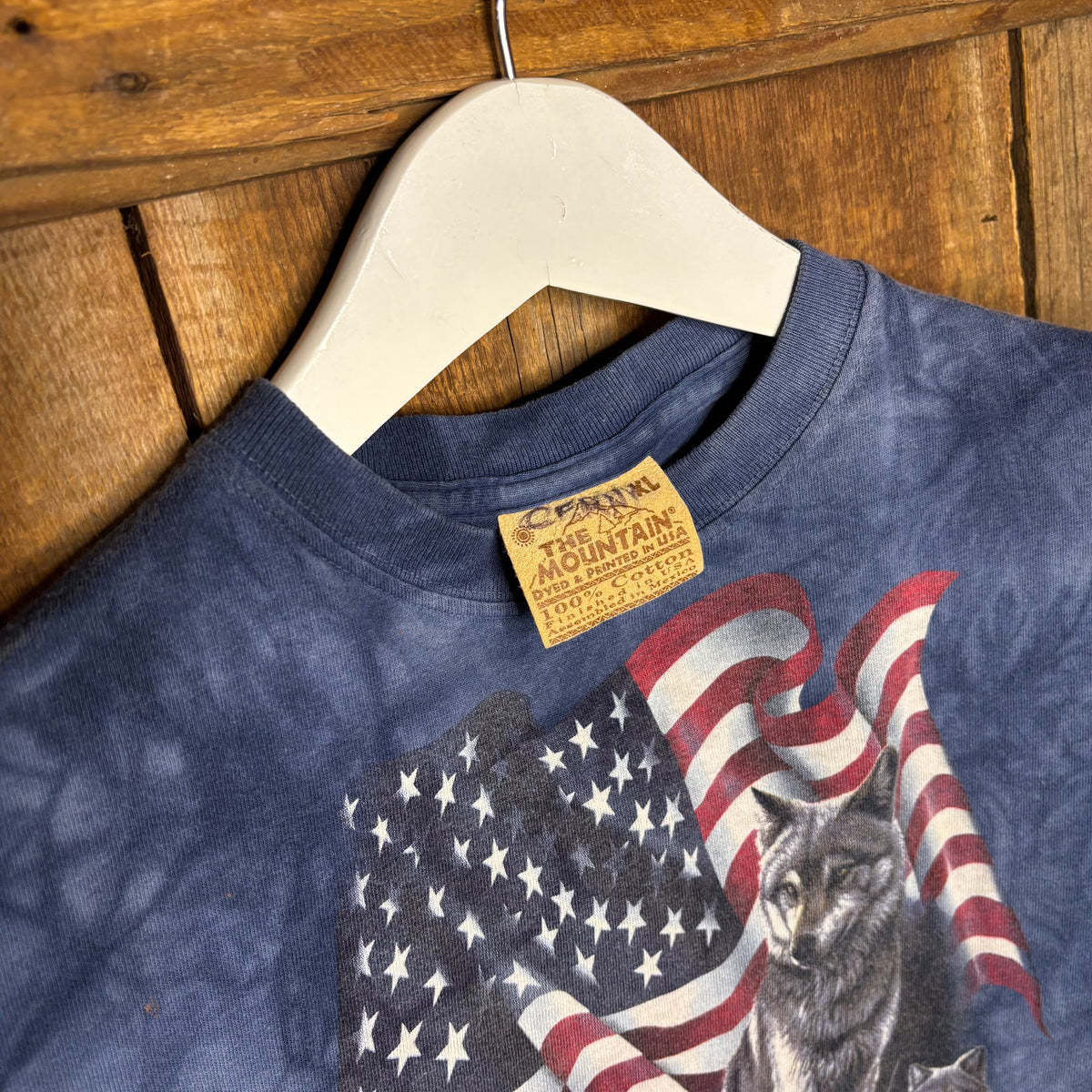 2000 Wolf American Flag Tie Dye