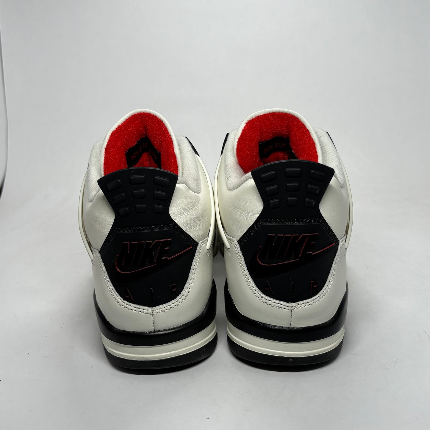 Jordan 4 Flight ClubUsed