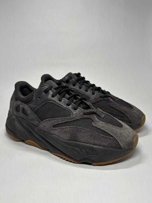 Yeezy 700 Utility Black  Used No Box