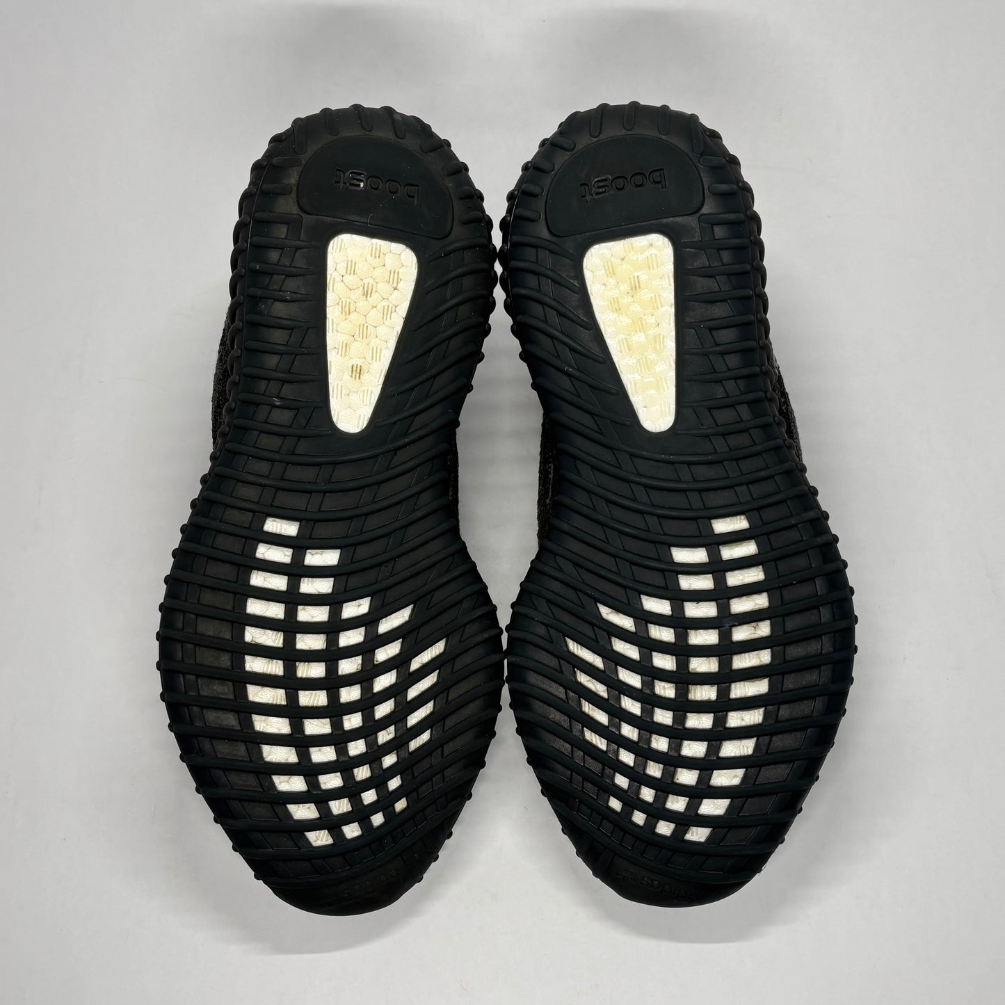 Yeezy  350 Dark Salt Used No Box