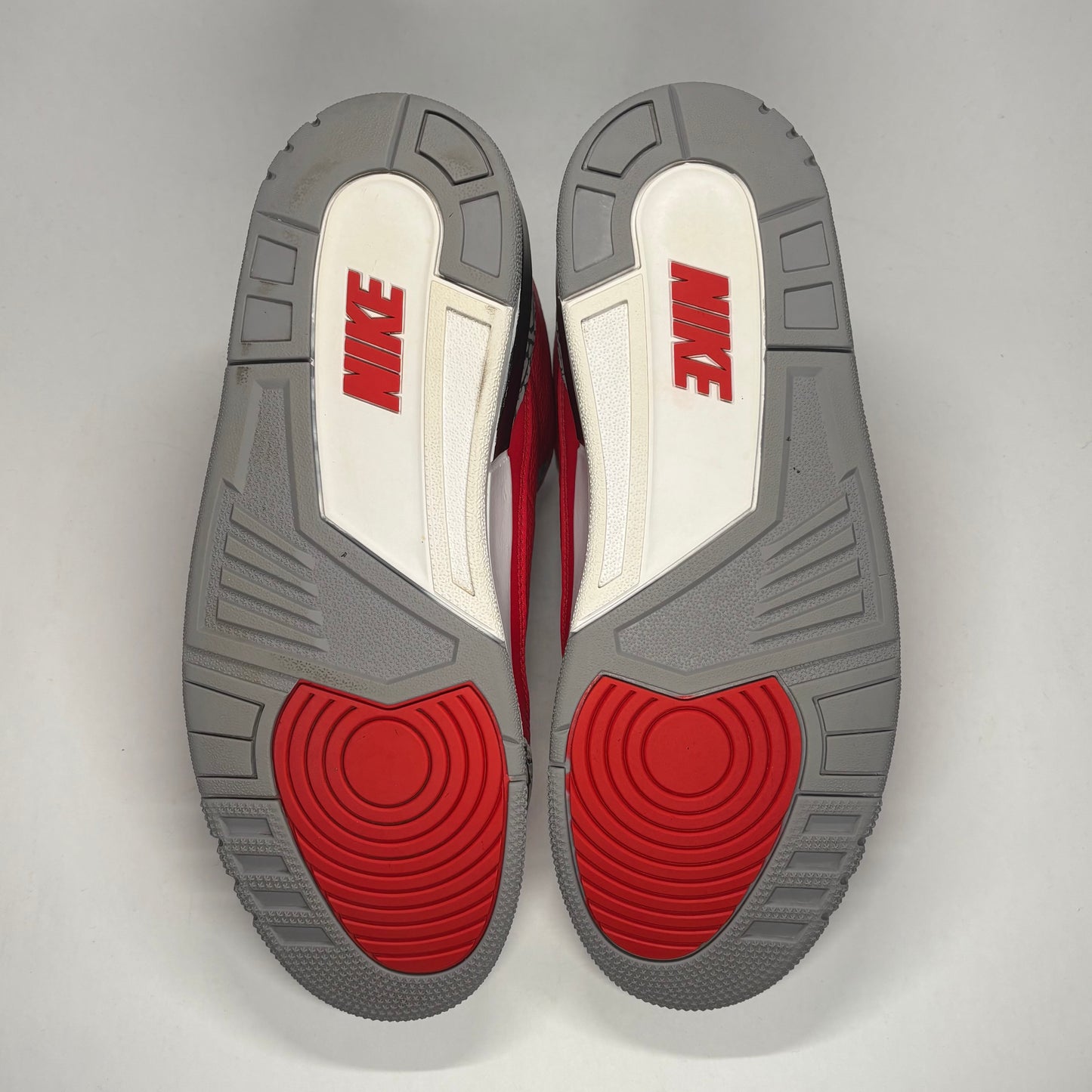 Jordan 3 Unite Used