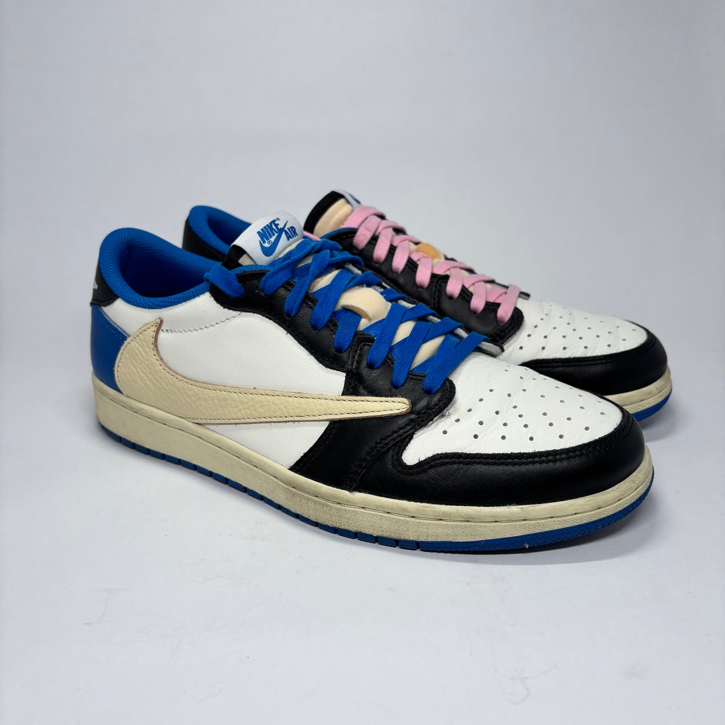 Jordan 1  Travis Scott Fragment Used