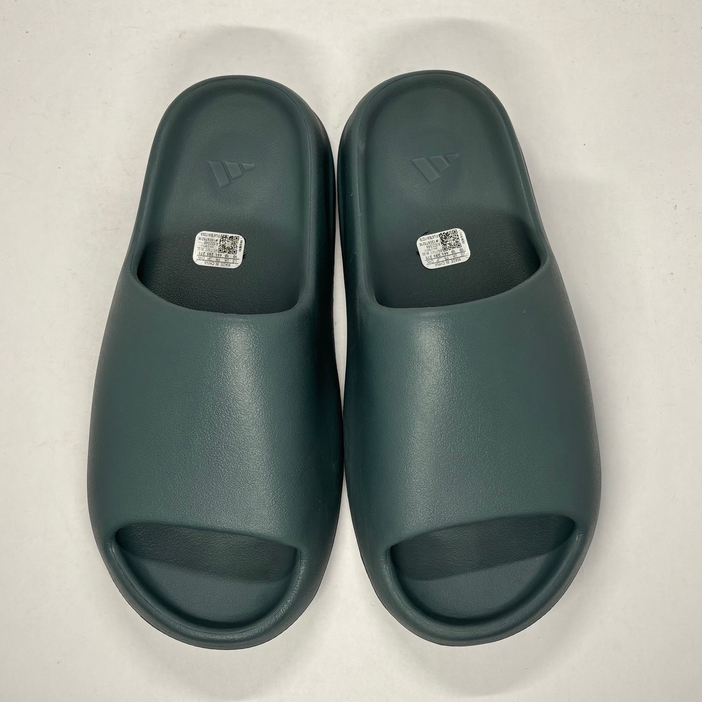 Yeezy Slate Marine Used