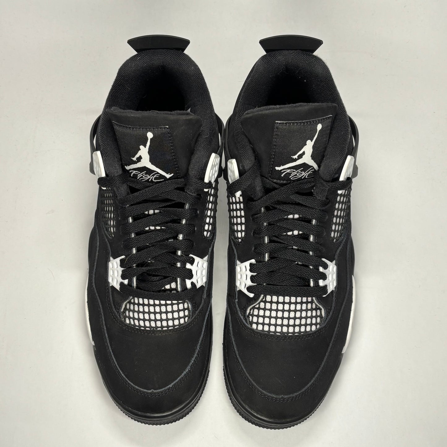 Jordan 4 White Thunder Used