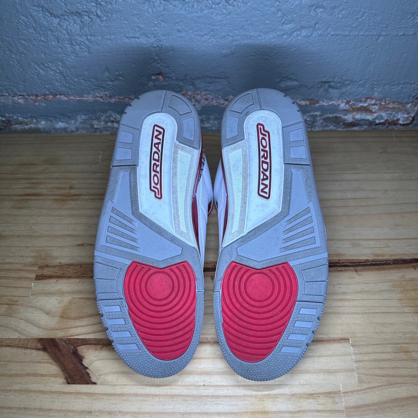 Jordan 3 Cardinal Red Used