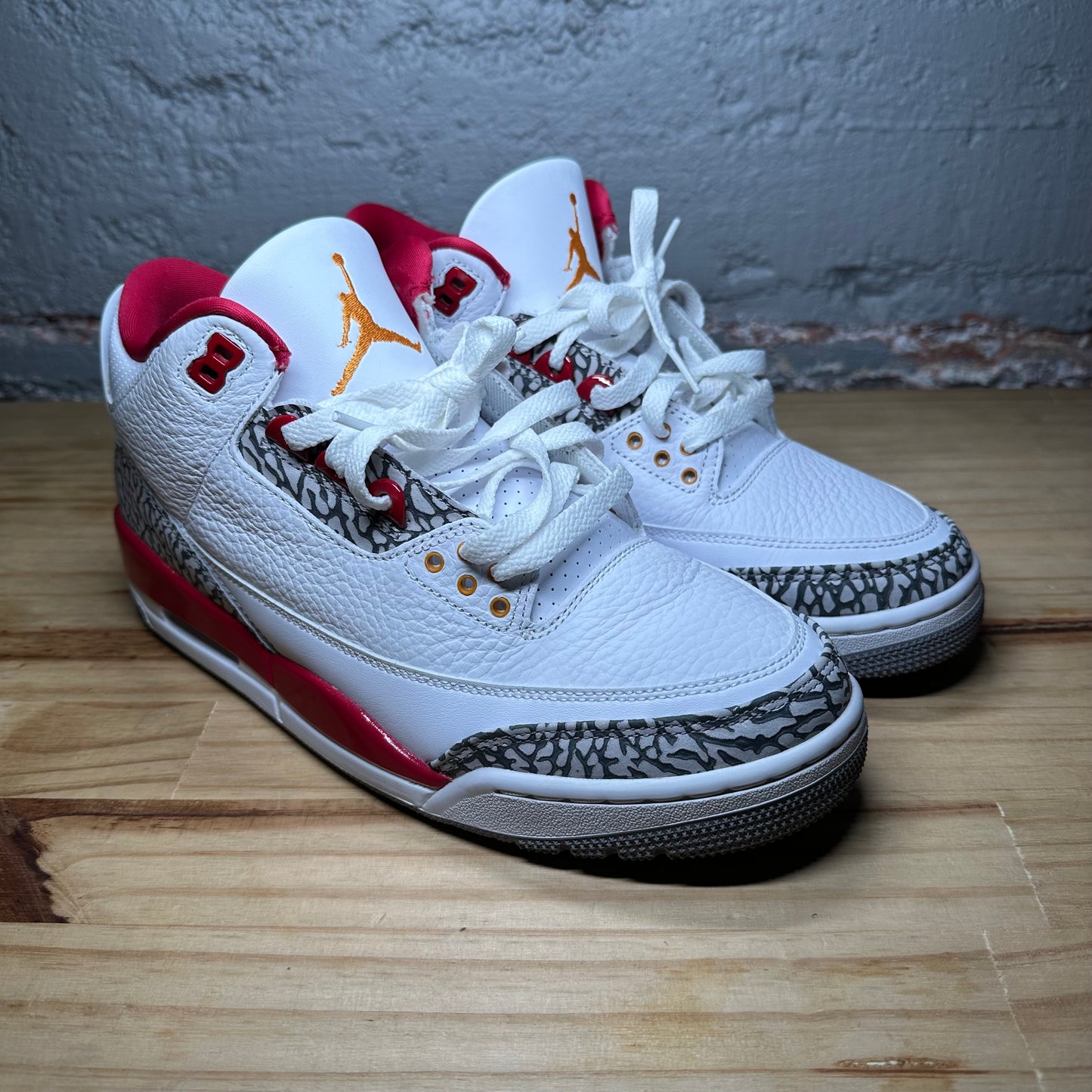 Jordan 3 Cardinal Red Used