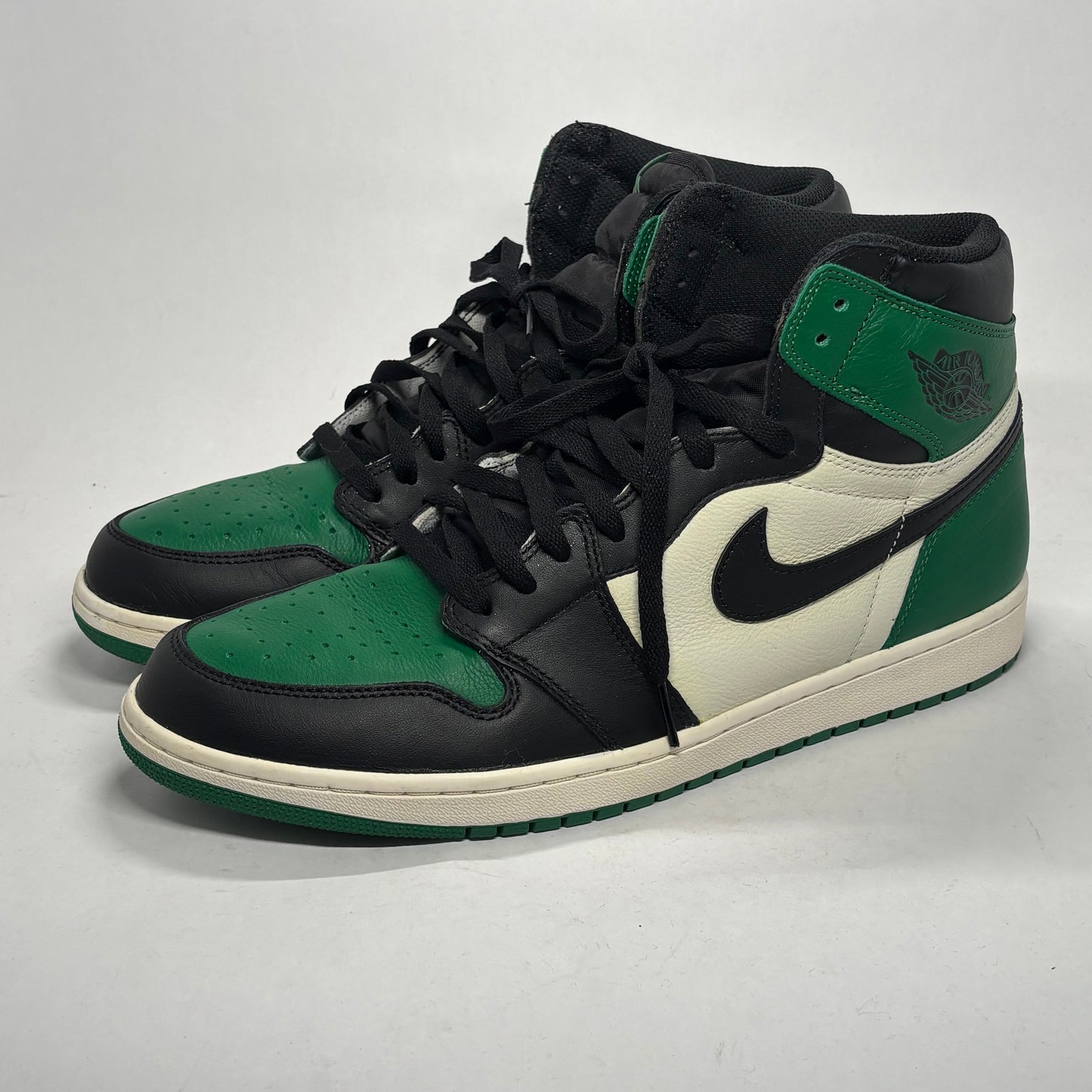 Jordan 1 Pine Green Used