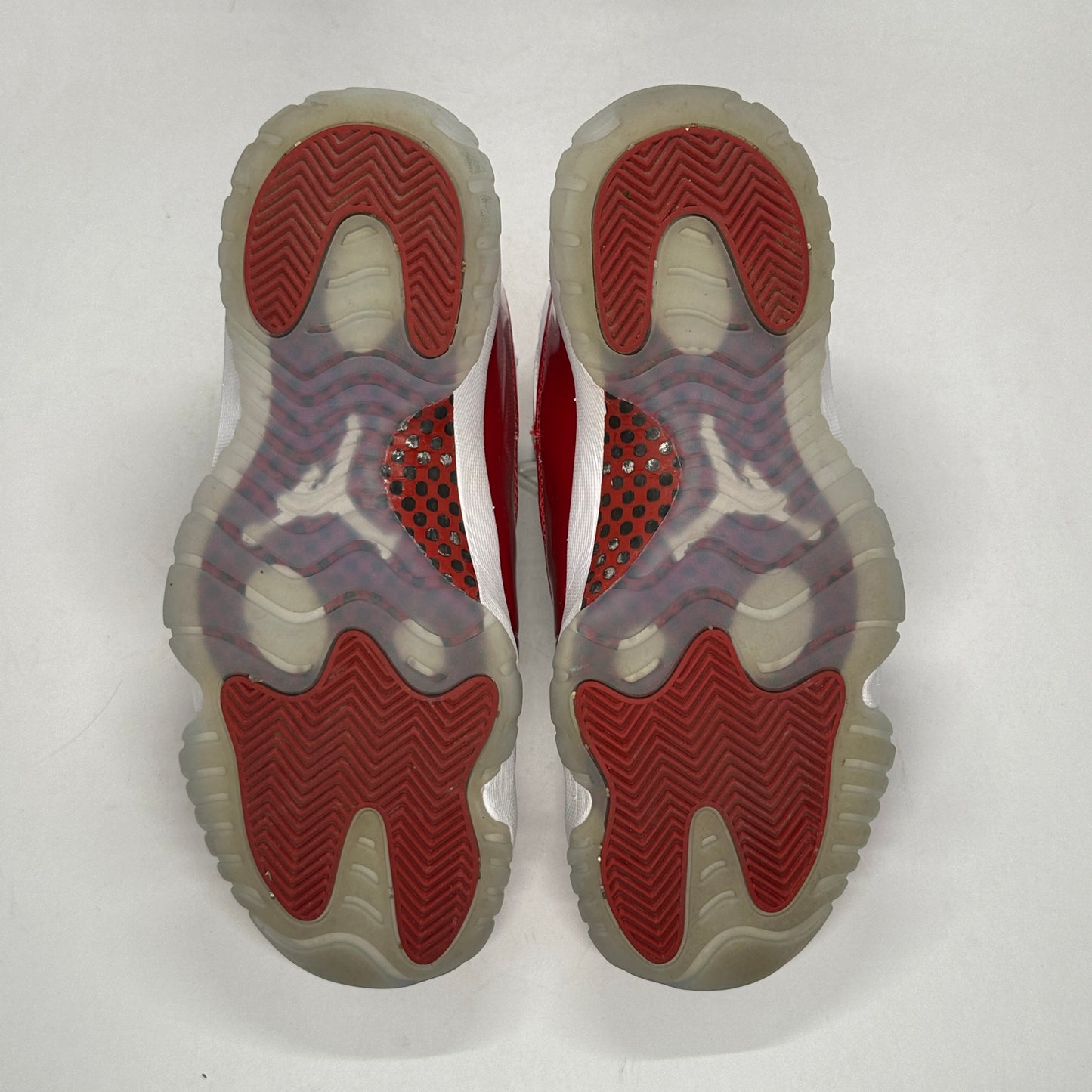 Jordan 11 Cherry Used