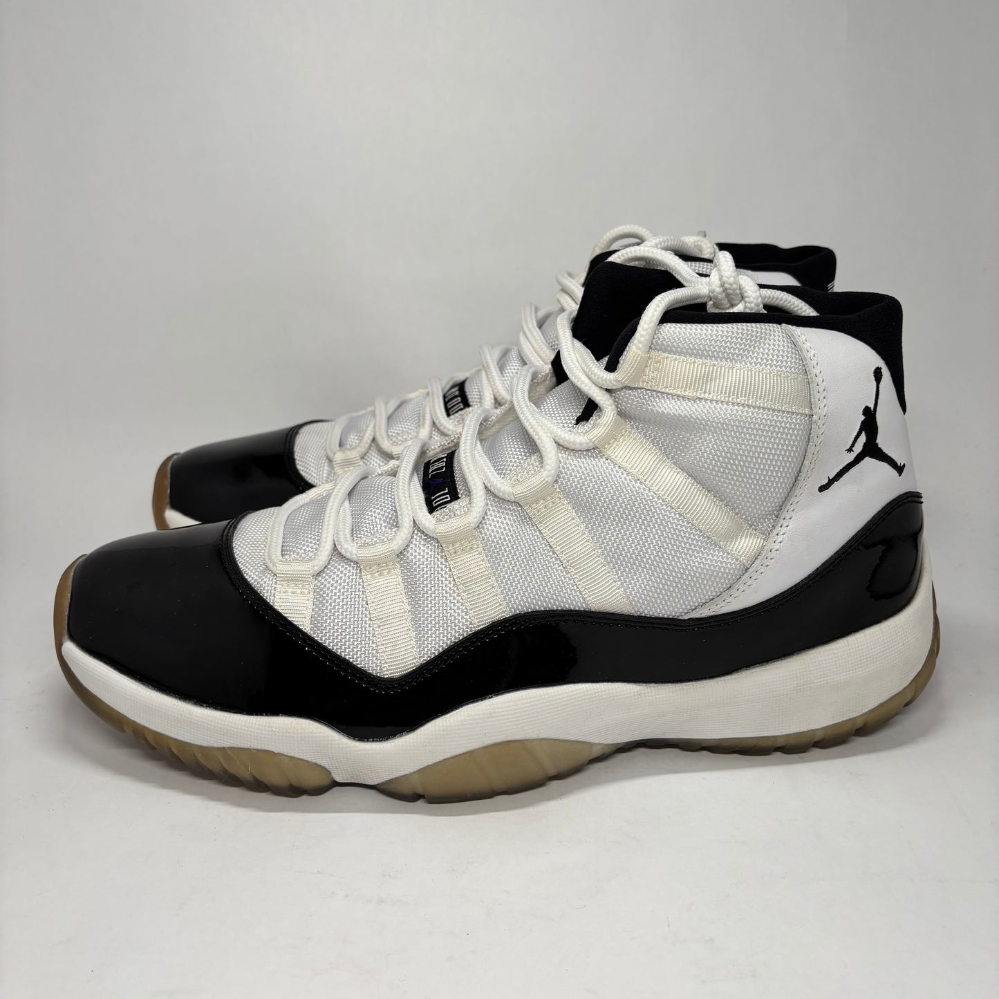 Jordan 11  Concord 2011 Used