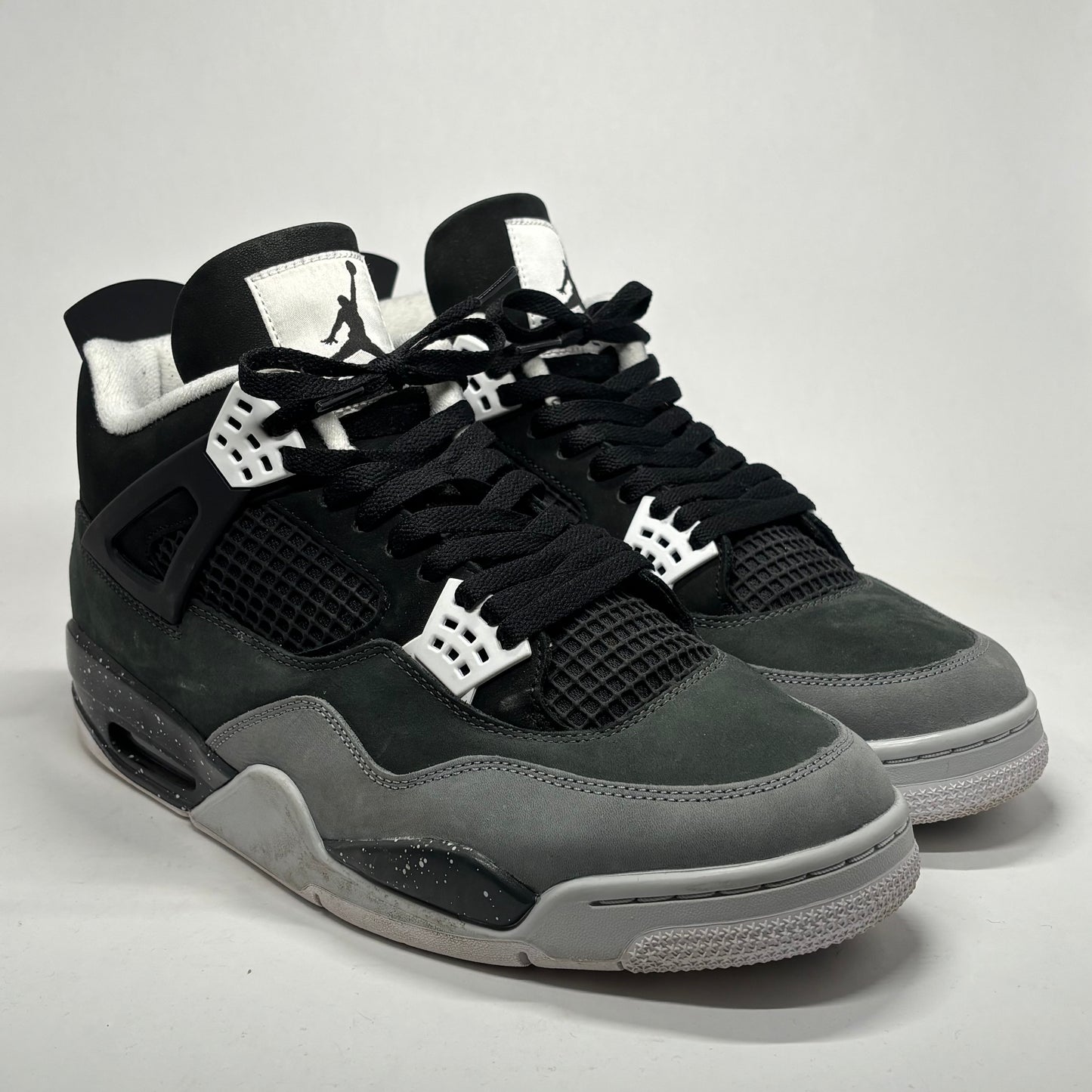Jordan 4 Fear Pack Used Dam Box