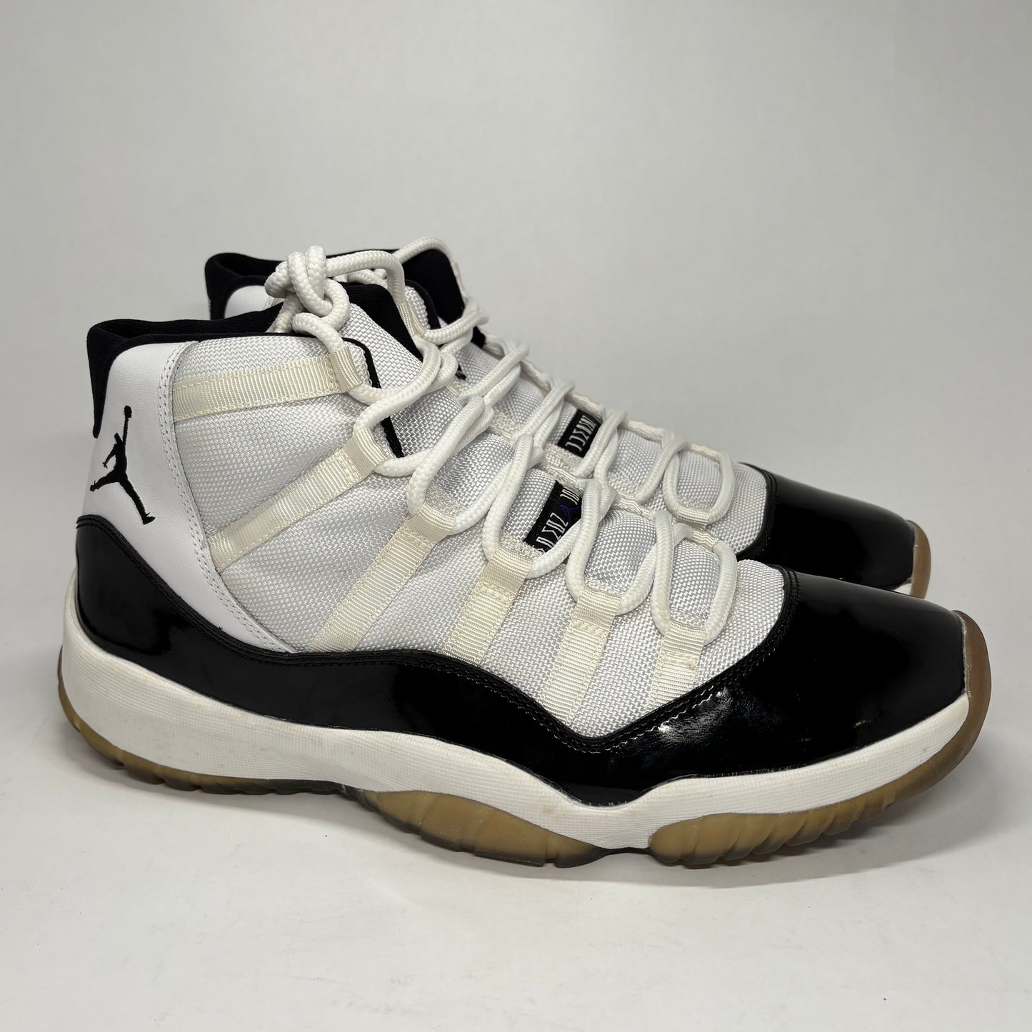 Jordan 11  Concord 2011 Used