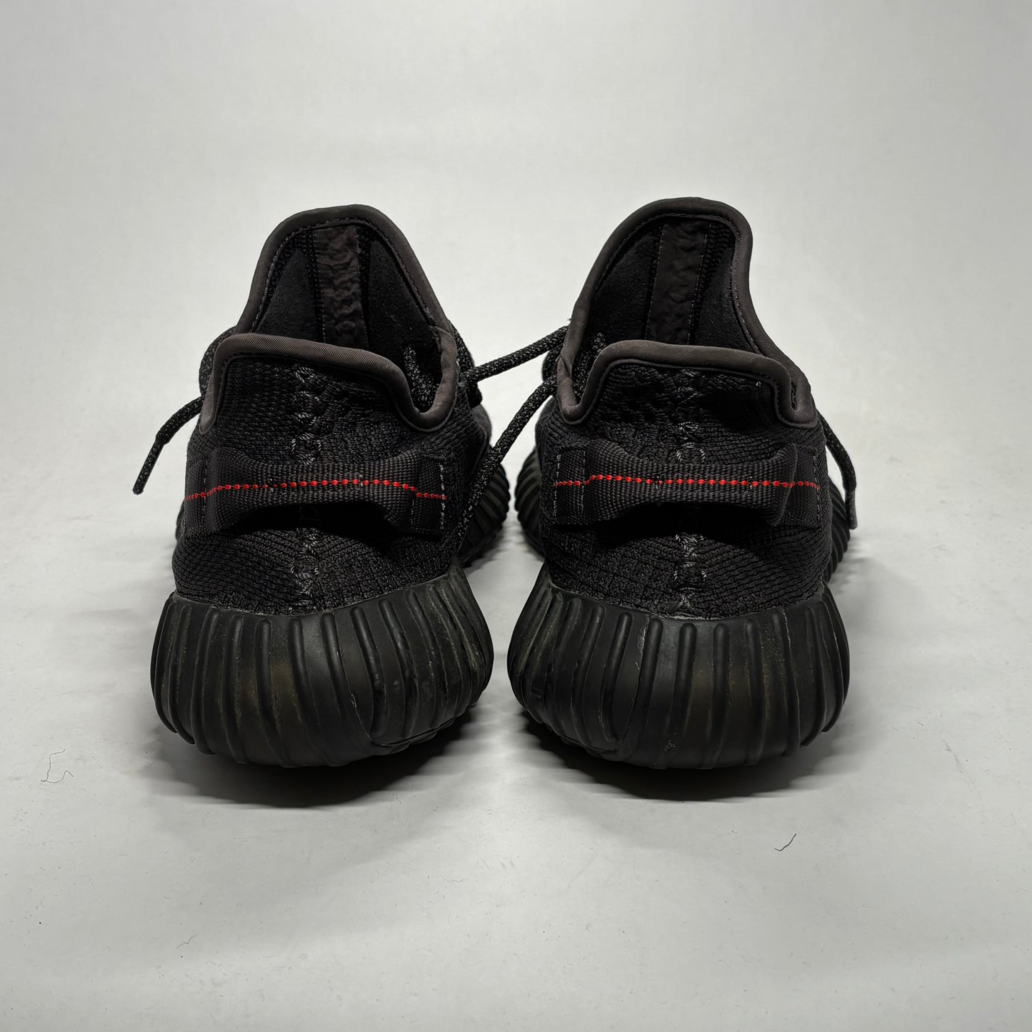Yeezy 350 V2 BlackUsed