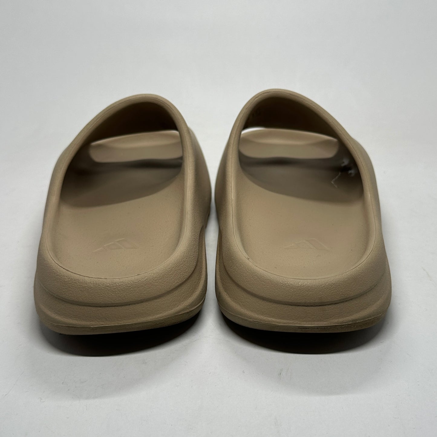 Yeezy  Slides Desert Sand Used No Box