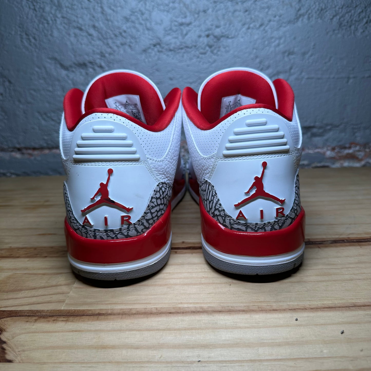 Jordan 3 Cardinal Red Used