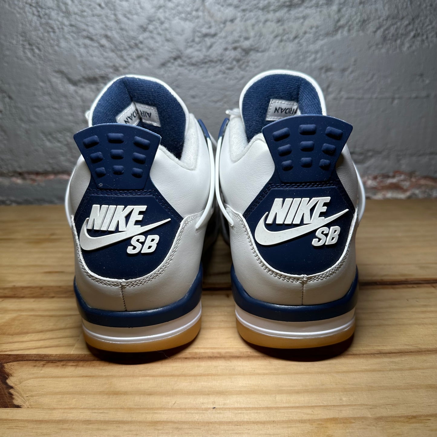 Jordan 4 SB Navy Used