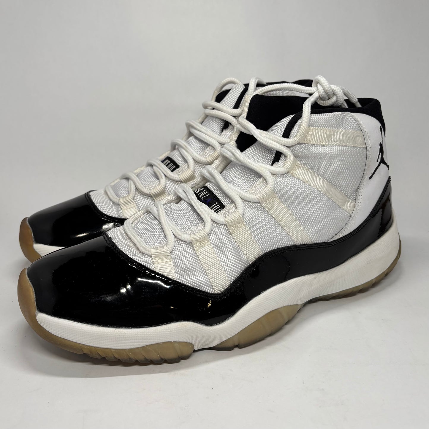 Jordan 11  Concord 2011 Used