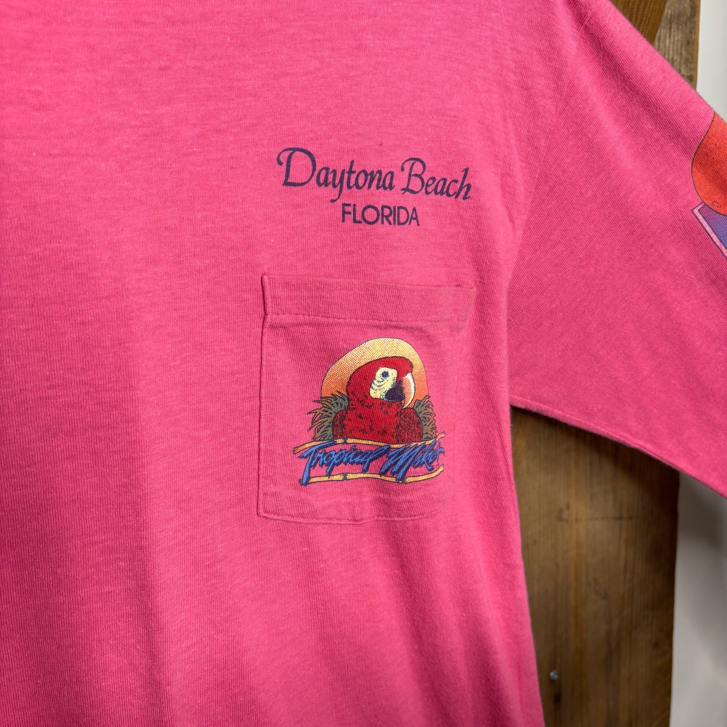1983 Tropical Mikes Exotic Tanning Tee M