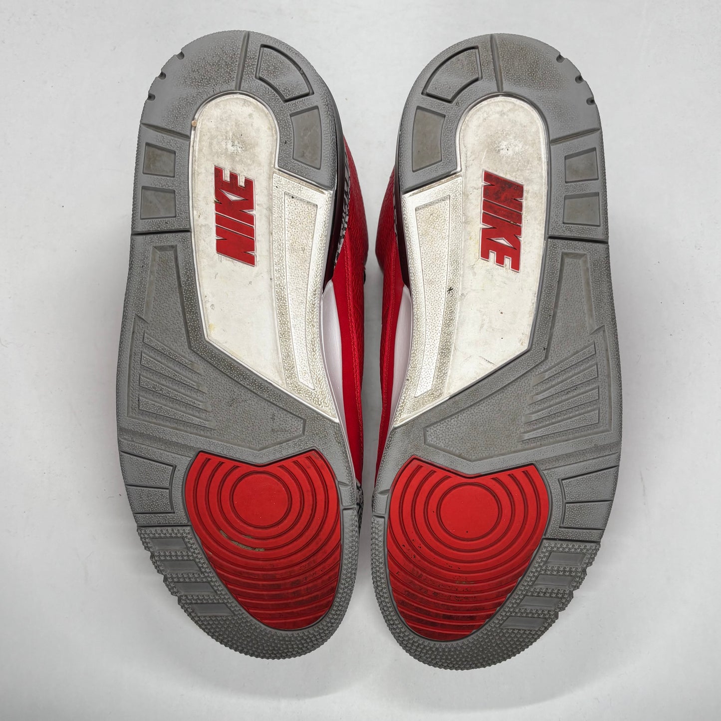 Jordan 3 Unite Red Used