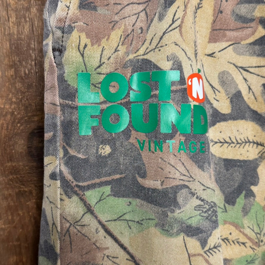vtg Lost n Found Camo Pants