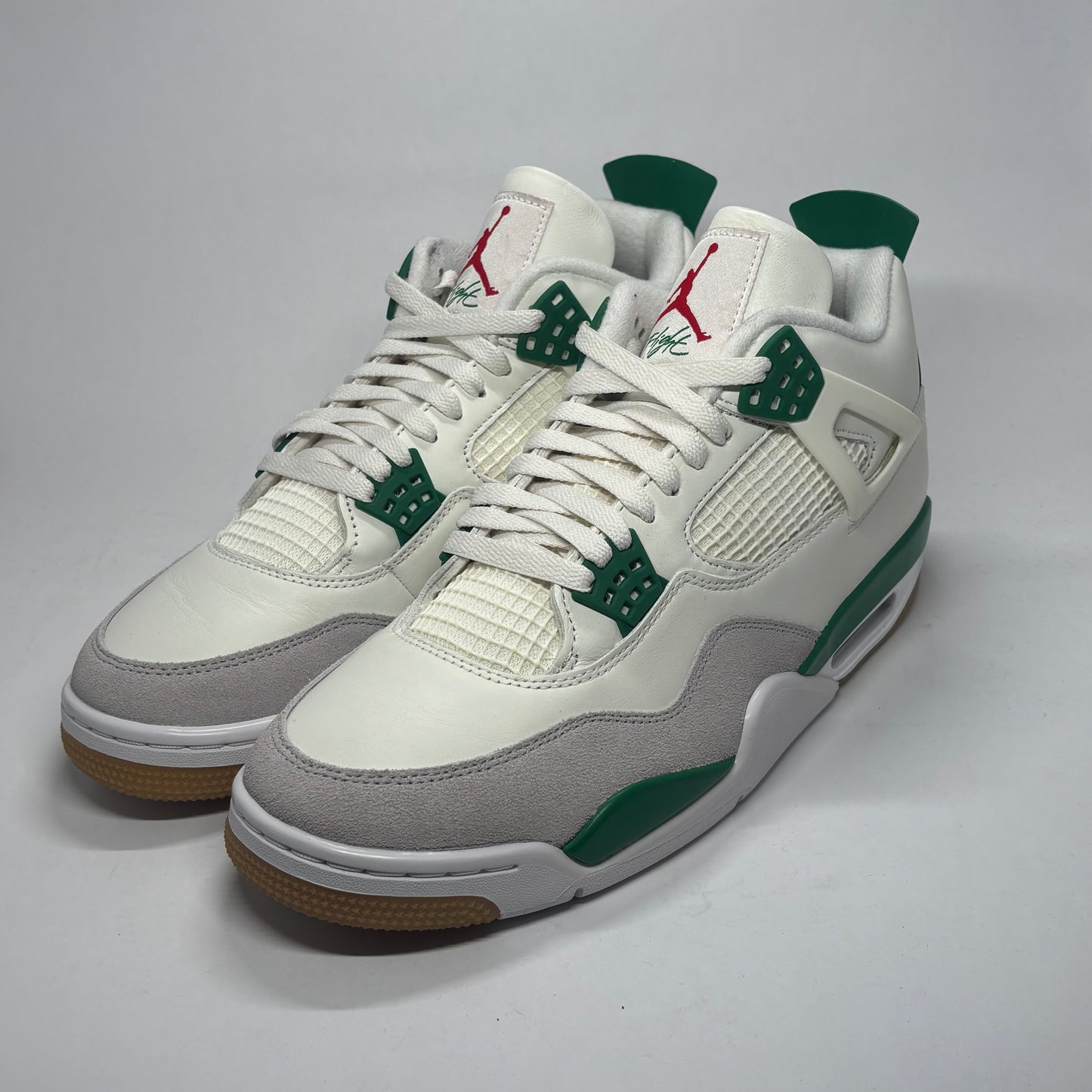 Jordan 4 SB Pine Green Used