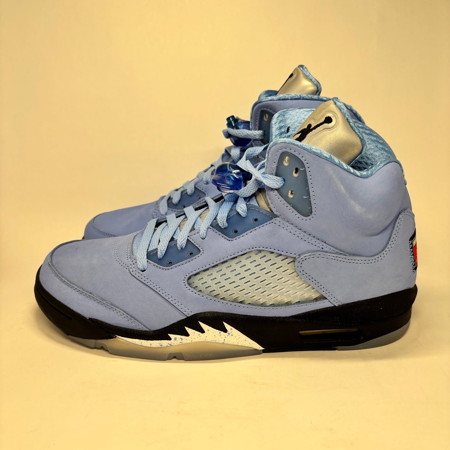 Jordan 5  UNC Used