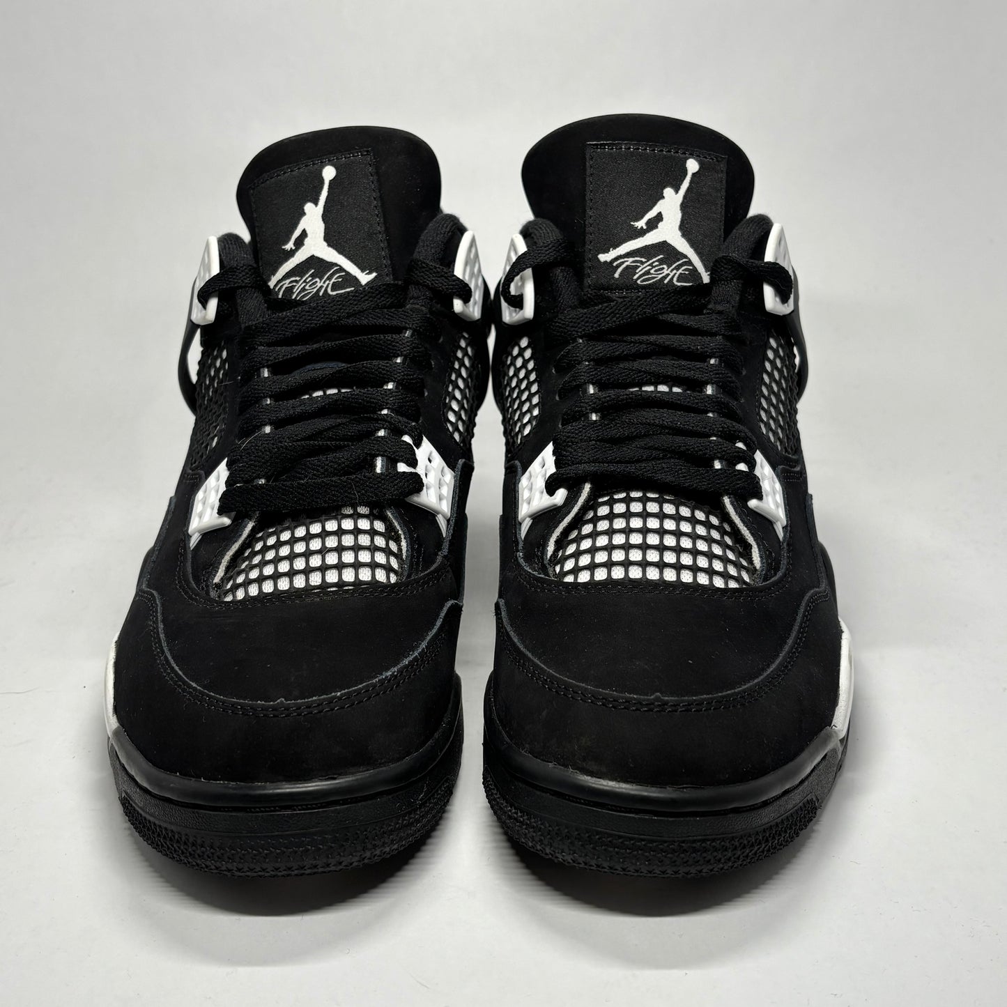 Jordan 4 White Thunder Used