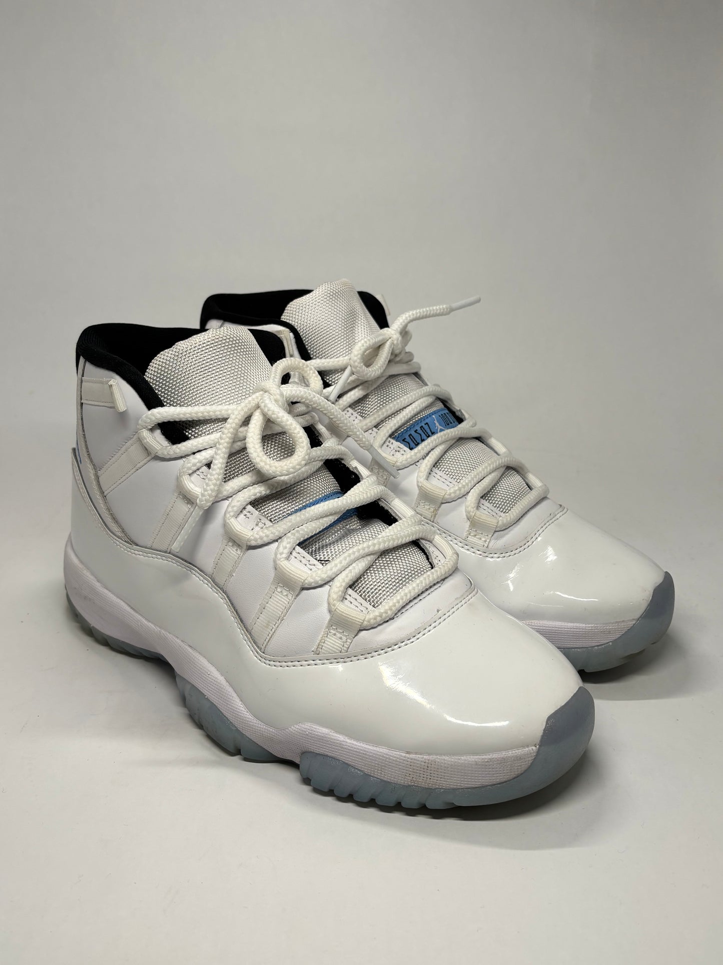 Jordan 11 Legend Blue Used No Box