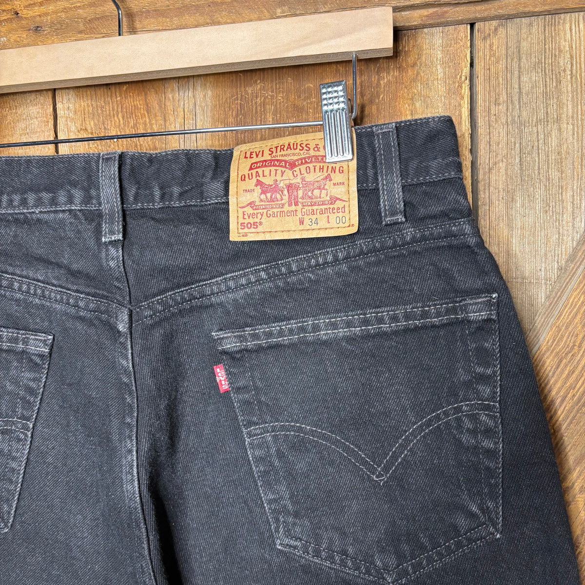Levis Black Denim Jorts