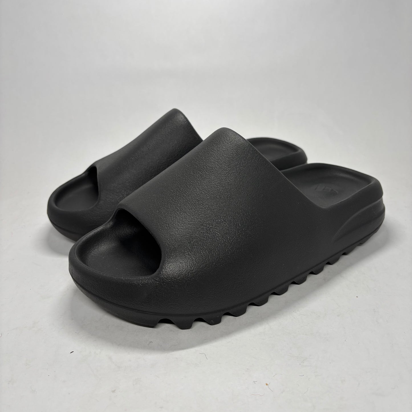 Yeezy Slide Onyx Used No Box