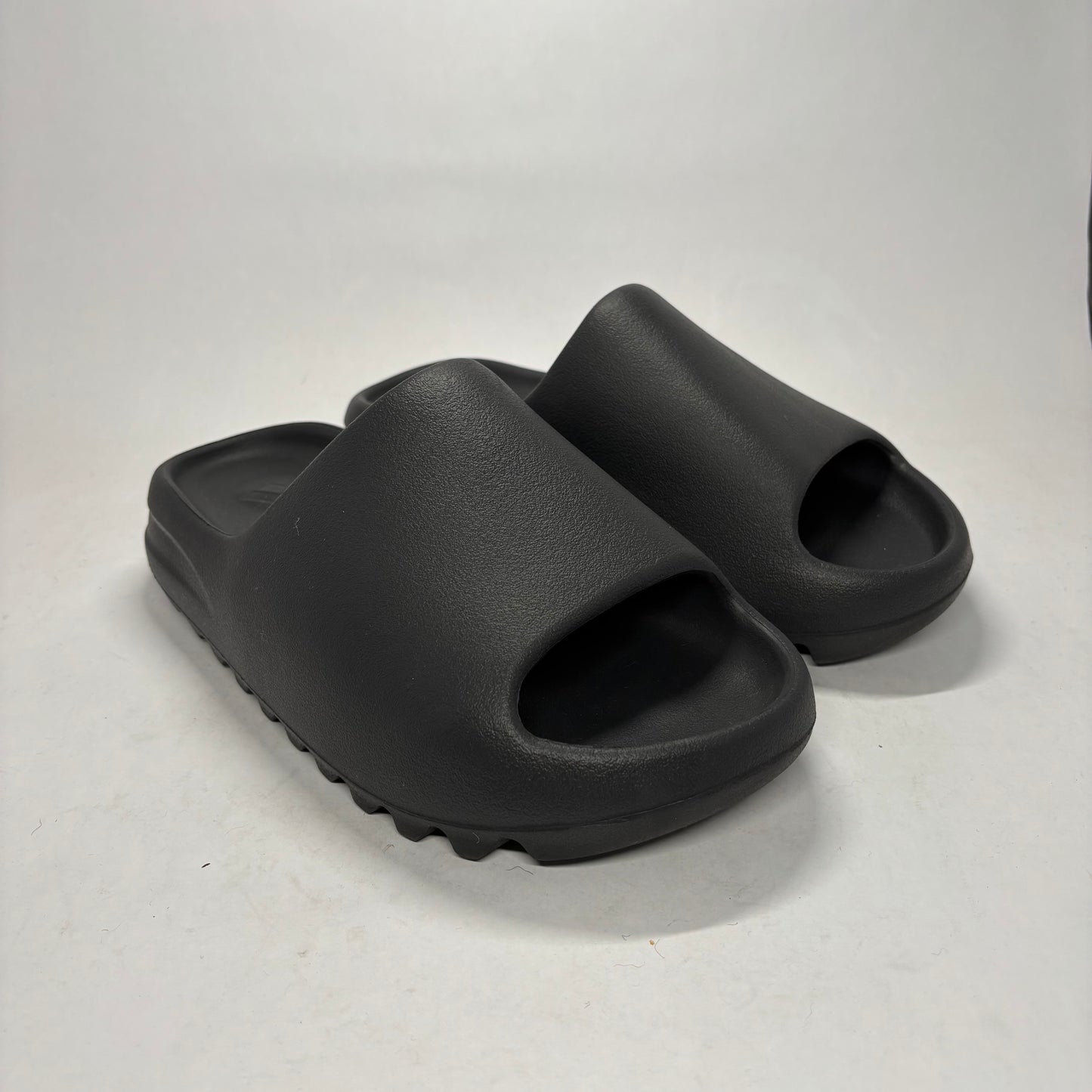 Yeezy Slide Onyx Used No Box